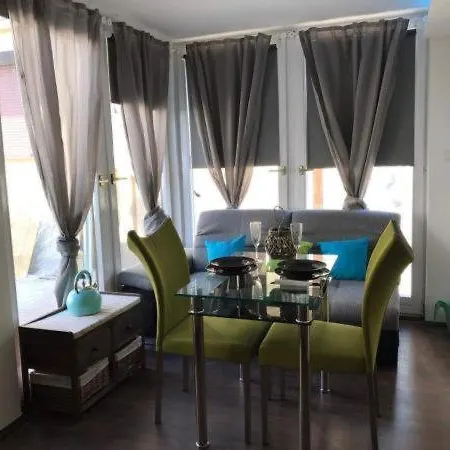 Smeraldo Group Apartmanhotel
