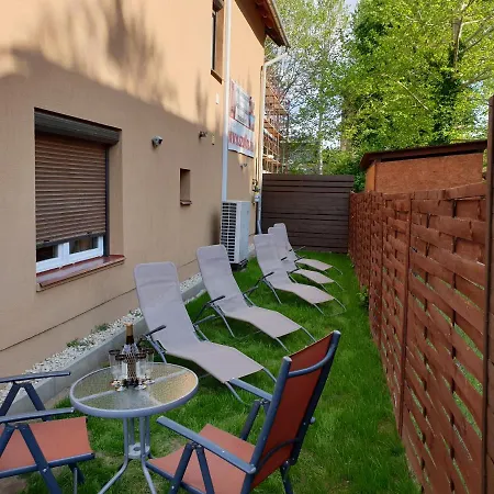 Smeraldo Group Aparthotel