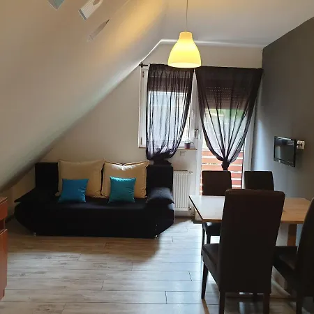 Smeraldo Group Apartmanhotel *